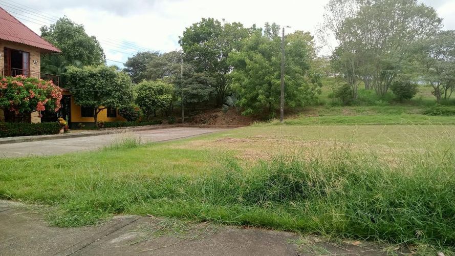 Lote en venta en Ricaurte, Ricaurte, 240 m² · foto 3 de 20
