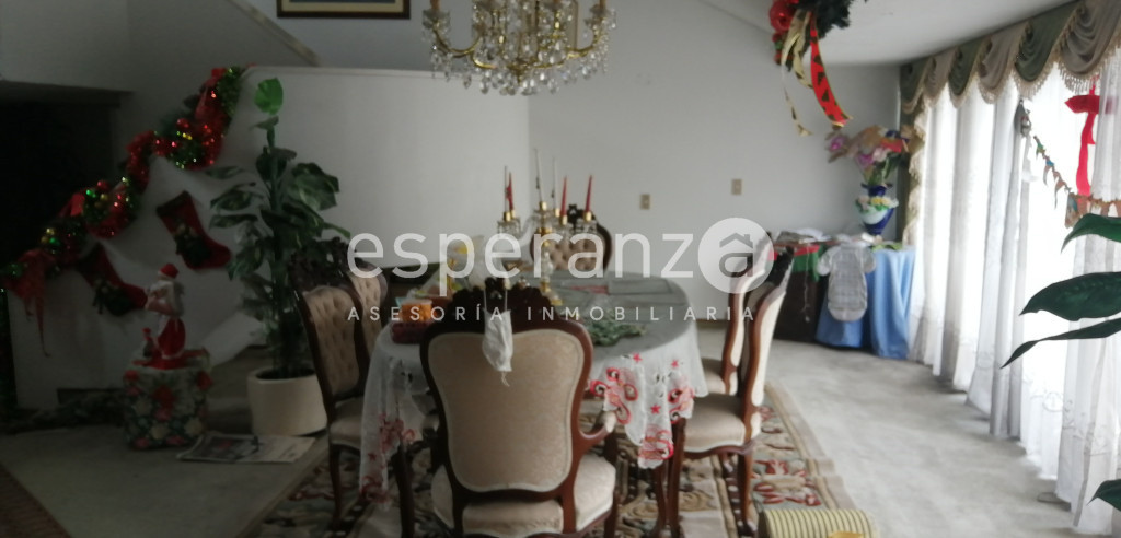Casa en venta en El Contador, Bogotá · foto 8 de 16
