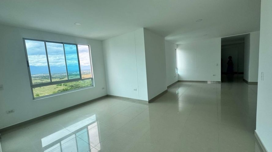 Apartamento de 5 alcobas en venta en Casa Blanca, Neiva, 255 m² · foto 5 de 13