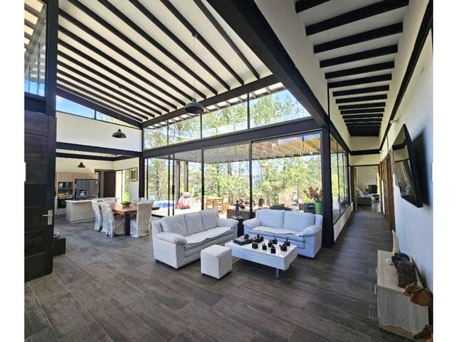 Casa de 3 alcobas en venta en Pantanillo, El Retiro, 320 m² · foto 7 de 10
