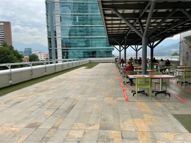 Oficina en venta en Manila, Medellín, 301 m² · foto 14 de 15