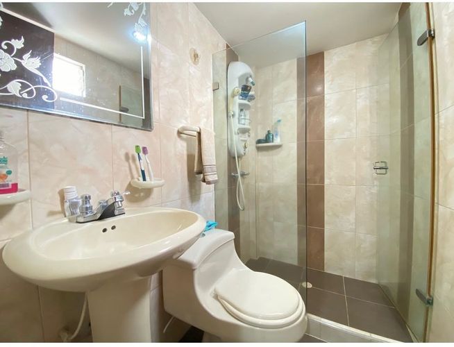 Casa de 4 alcobas en venta en Provenza, Bucaramanga, 305 m² · foto 17 de 20