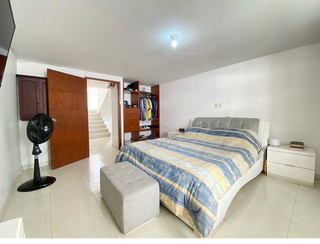 Casa de 4 alcobas en venta en Provenza, Bucaramanga, 305 m² · foto 13 de 20
