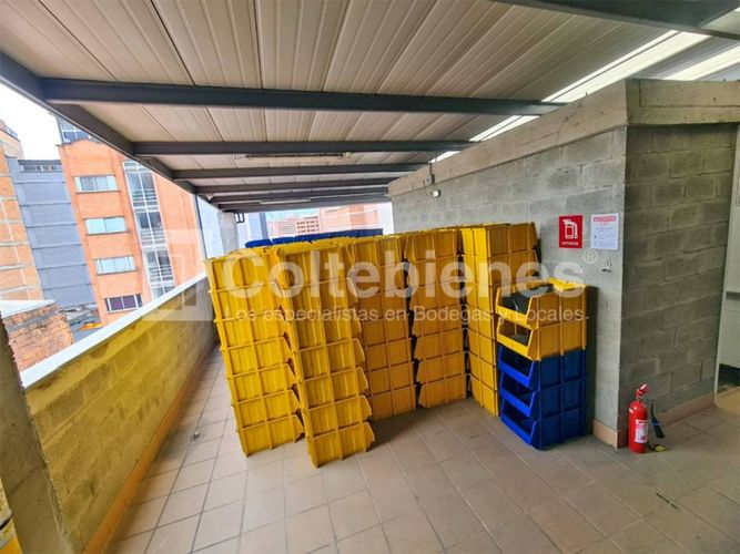 Bodega en arriendo en San Benito, Medellín, 633 m² · foto 22 de 22