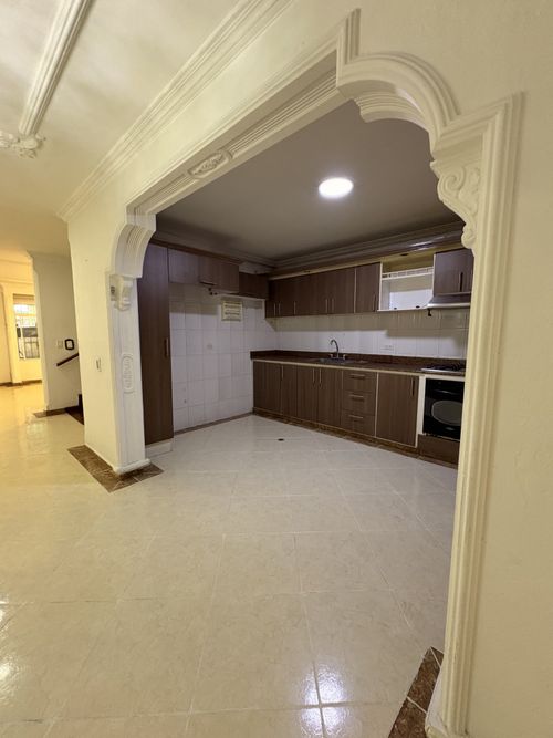 Casa de 5 alcobas en venta en Pasoancho, Cali, 200 m² · foto 6 de 24