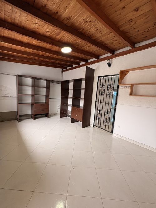 Casa de 5 alcobas en venta en Pasoancho, Cali, 200 m² · foto 23 de 24