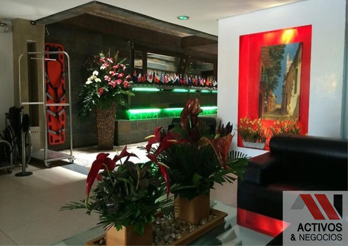 Edificio en venta en Astorga, Medellín, 1772 m² · foto 4 de 5