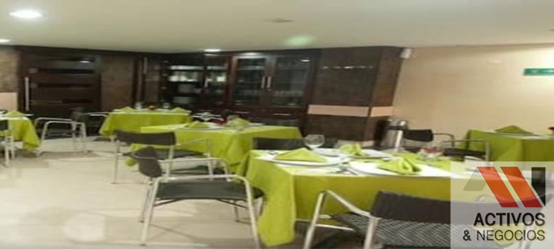 Edificio en venta en Astorga, Medellín, 1772 m² · foto 5 de 5