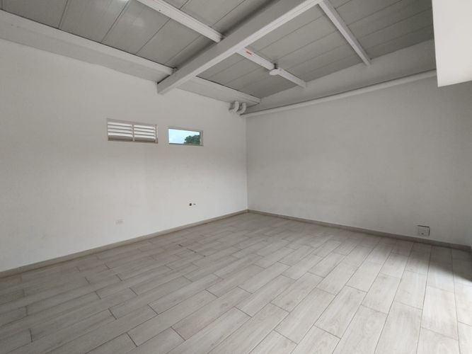 Local en arriendo en Combia, Pereira, 30 m² · foto 2 de 6