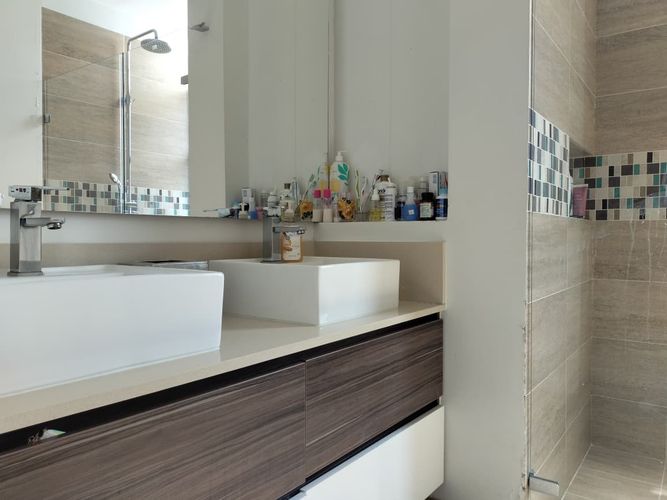 Apartamento de 3 alcobas en arriendo en El Poblado, Medellín, 160 m² · foto 19 de 20