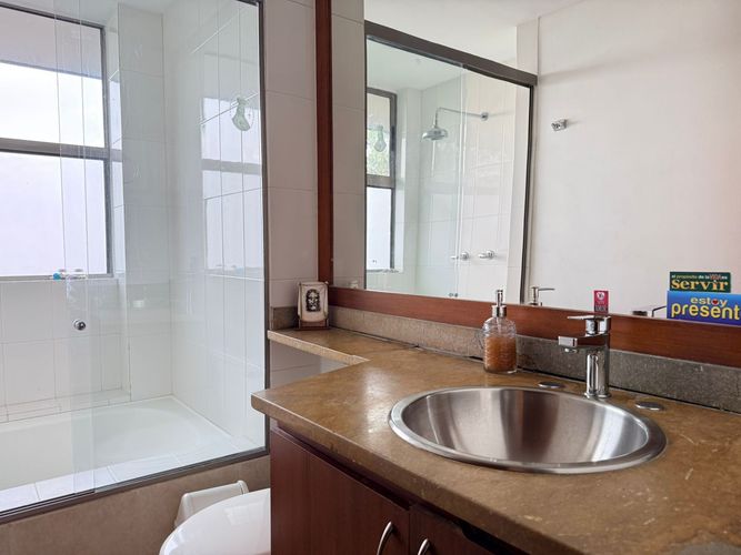 Apartamento de 2 alcobas en arriendo en Los Balsos, Medellín, 97 m² · foto 17 de 18