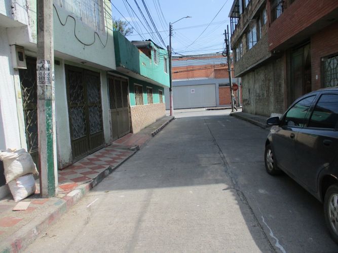 Casa de 6 alcobas en venta en La Giralda, Bogotá, 314 m² · foto 19 de 20