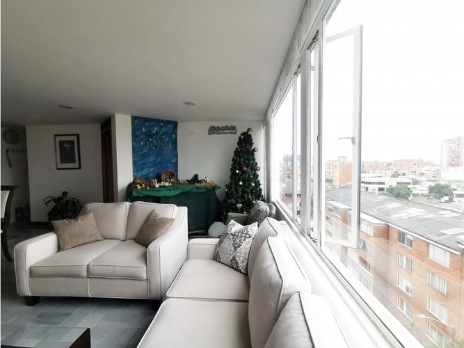 Apartaestudio en venta en Gran America, Bogotá, 120 m² · foto 4 de 24