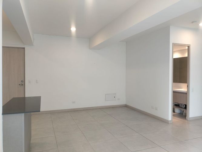 Apartamento de 2 alcobas en arriendo en Otraparte, Envigado, 73 m² · foto 7 de 14