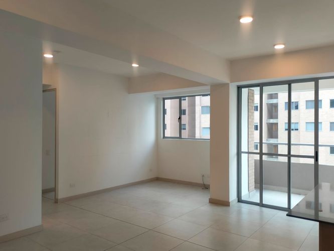 Apartamento de 2 alcobas en arriendo en Otraparte, Envigado, 73 m² · foto 2 de 14