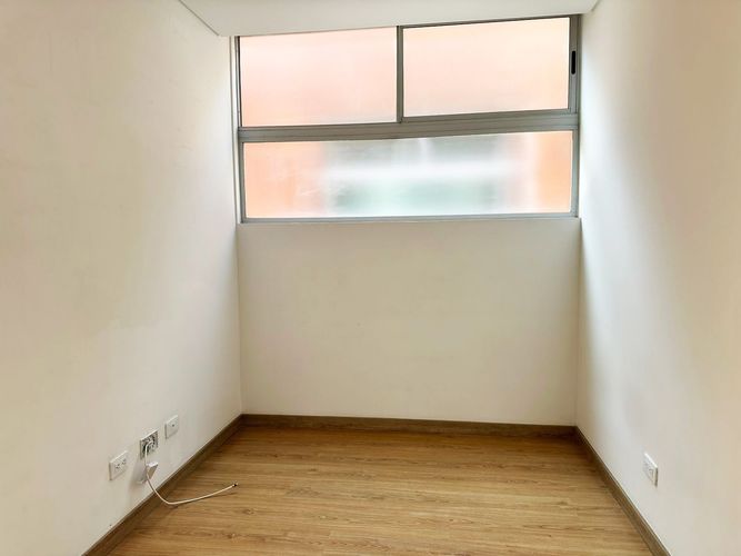 Apartamento de 3 alcobas en venta en Tres Esquinas, Sabaneta, 90 m² · foto 8 de 18