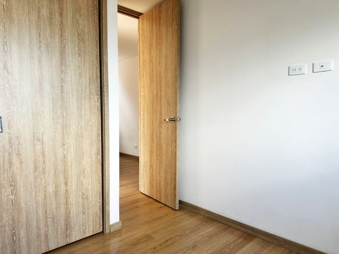 Apartamento de 3 alcobas en venta en Tres Esquinas, Sabaneta, 90 m² · foto 13 de 18