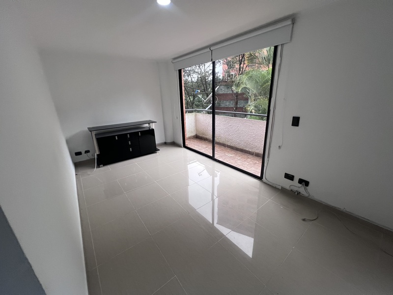 Casa en arriendo en El Poblado, Medellín · foto 9 de 24