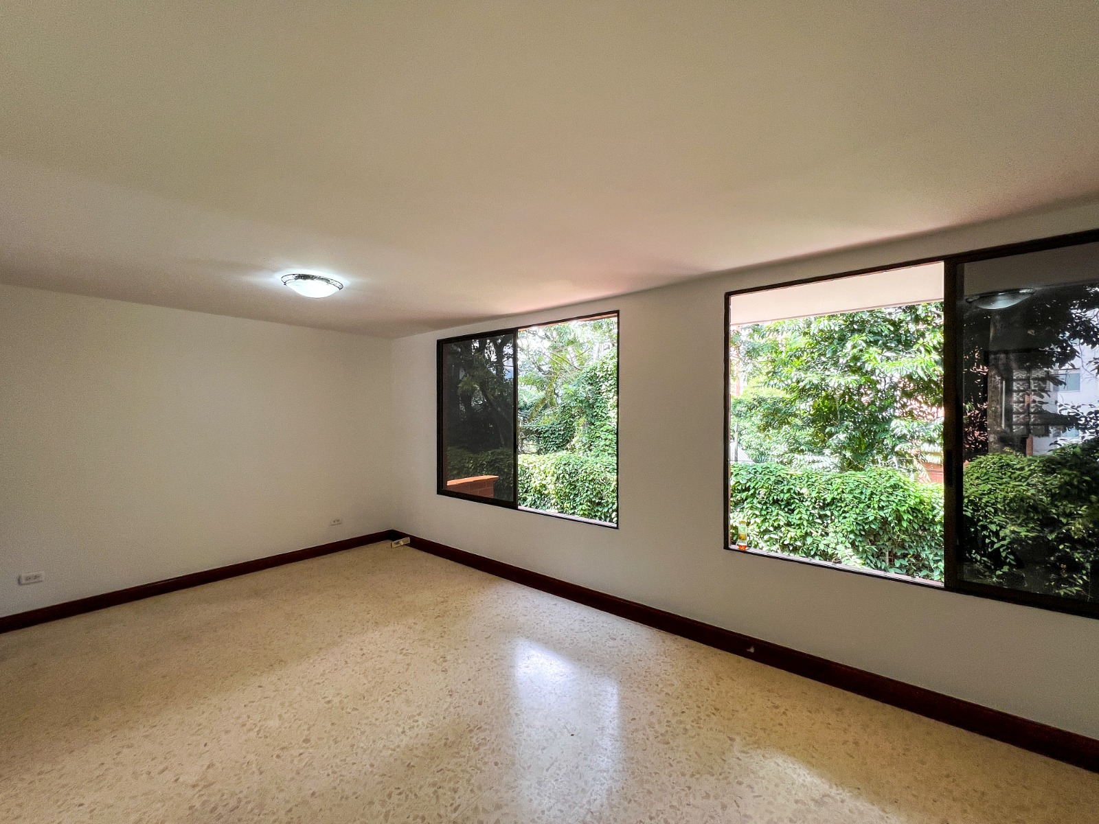 3BR House in Loma del Esmeraldal (260 m²) - 4