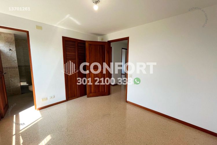 Apartamento de 3 alcobas en arriendo en La Calera, Medellín, 100 m² · foto 5 de 21