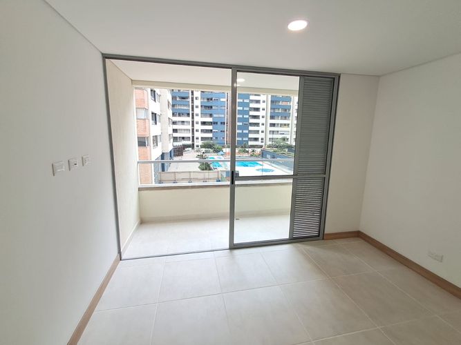 Apartaestudio en venta en Villa Carlota, Medellín, 51 m² · foto 2 de 13