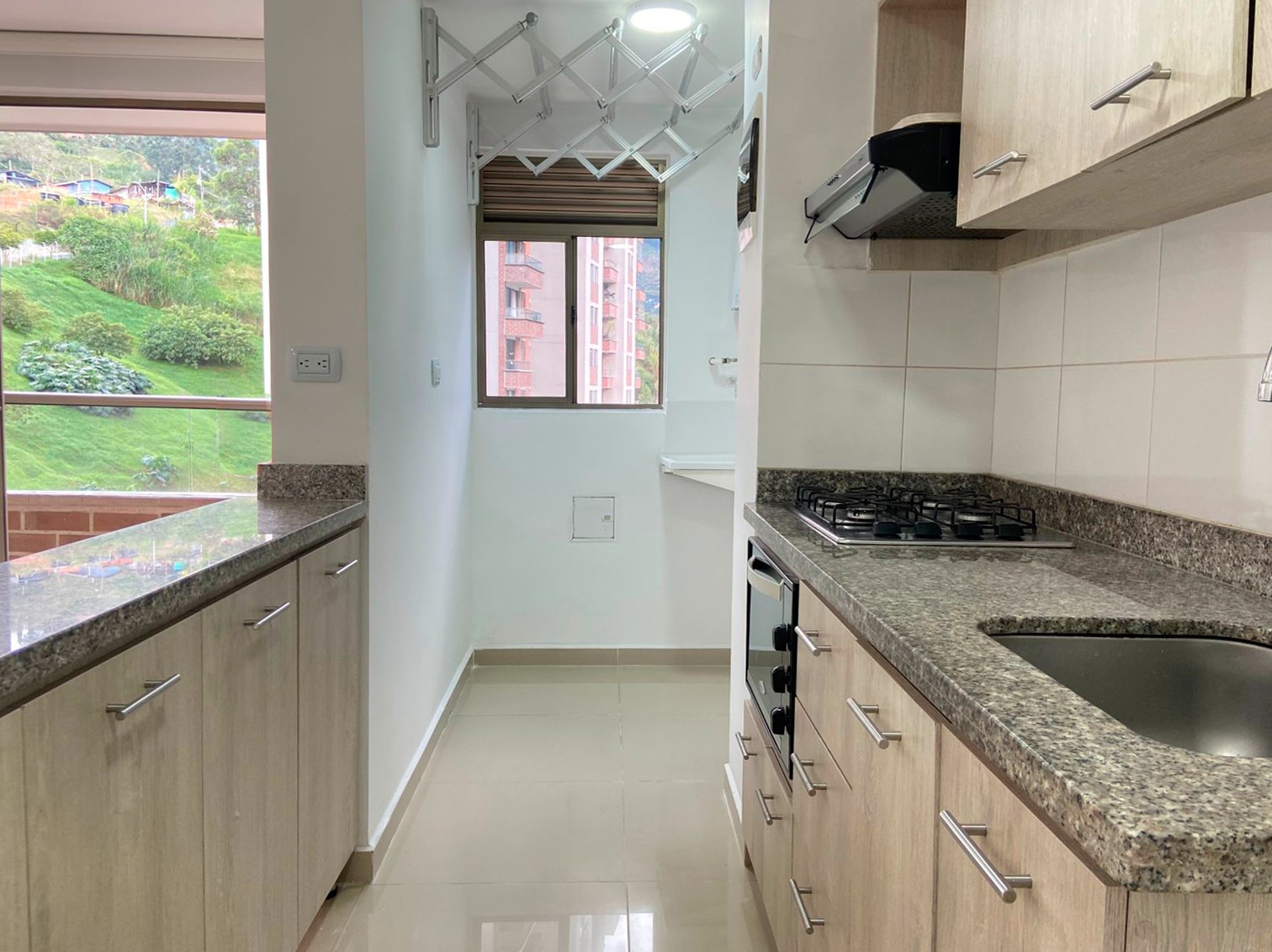 Apartamento en arriendo en Vereda La Doctora, Sabaneta · foto 4 de 17