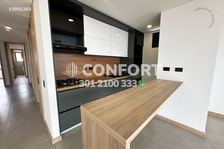 Apartamento de 3 alcobas en arriendo en La Castellana, Medellín, 140 m² · foto 7 de 24