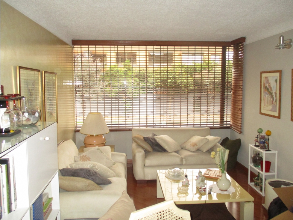 Apartamento en venta en Chicó Navarra, Bogotá · foto 2 de 24