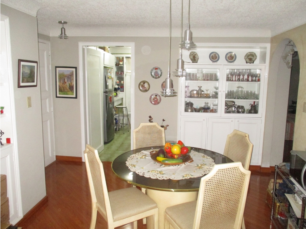 Apartamento en venta en Chicó Navarra, Bogotá · foto 5 de 24