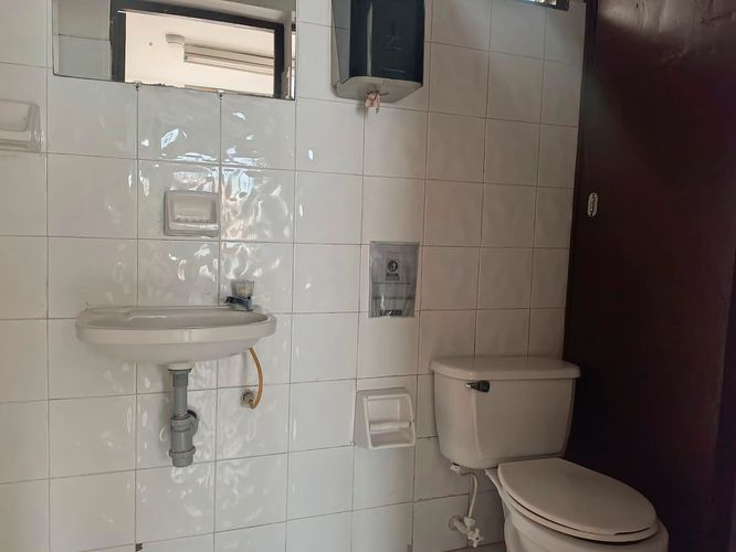Oficina en arriendo en Belén, Medellín, 245 m² · foto 15 de 17