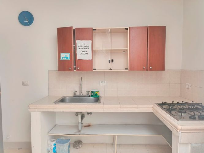 Oficina en arriendo en Belén, Medellín, 245 m² · foto 3 de 17