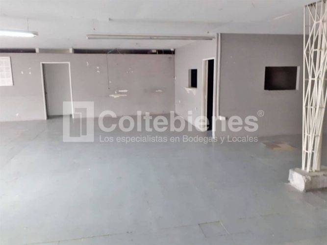 Bodega en arriendo en Colombia, Medellín, 500 m² · foto 6 de 11