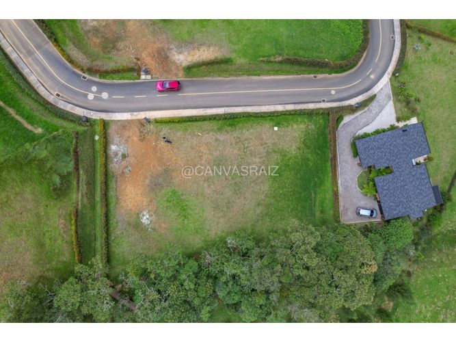 Lote en venta en Pantalio, La Ceja, 1428 m² · foto 6 de 9