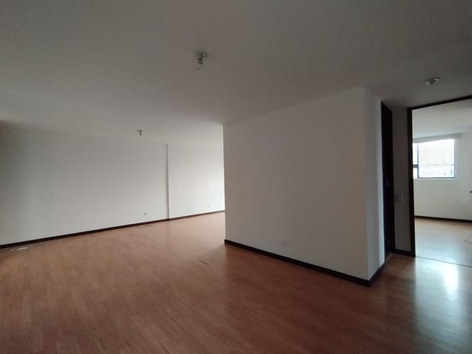 Apartamento de 3 alcobas en arriendo en San Diego, Medellín, 101 m² · foto 15 de 20
