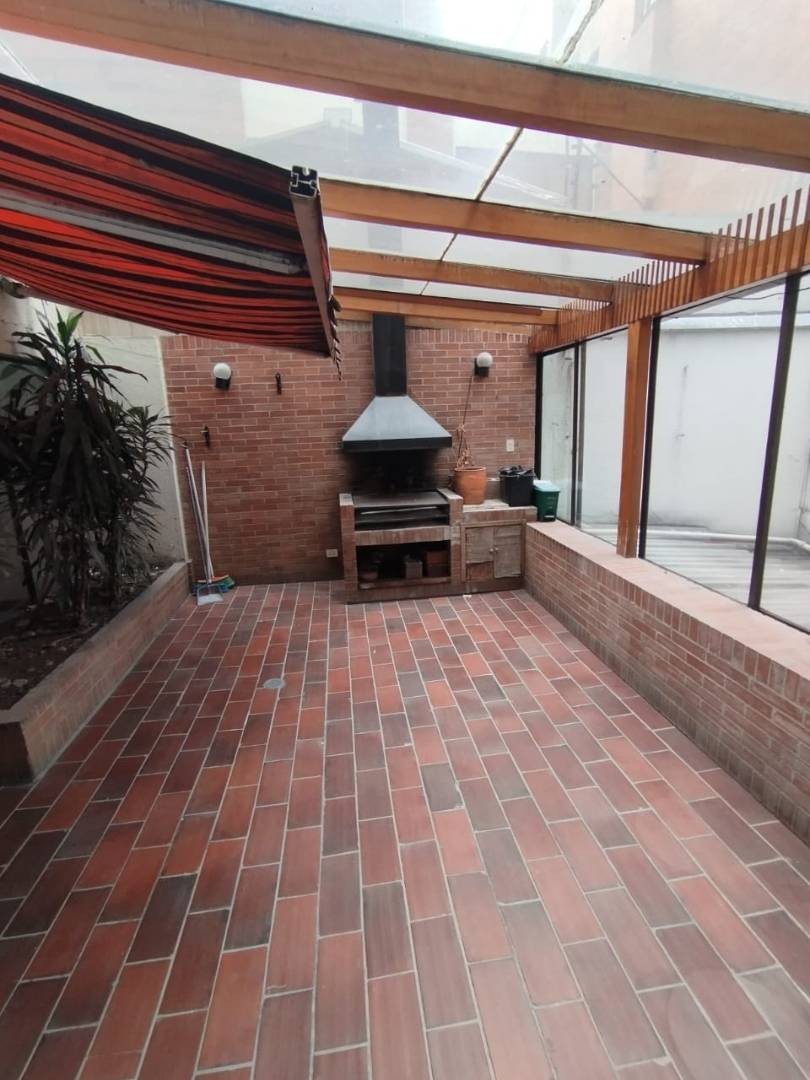 CARRERA 12 90- 54 - Photo 2