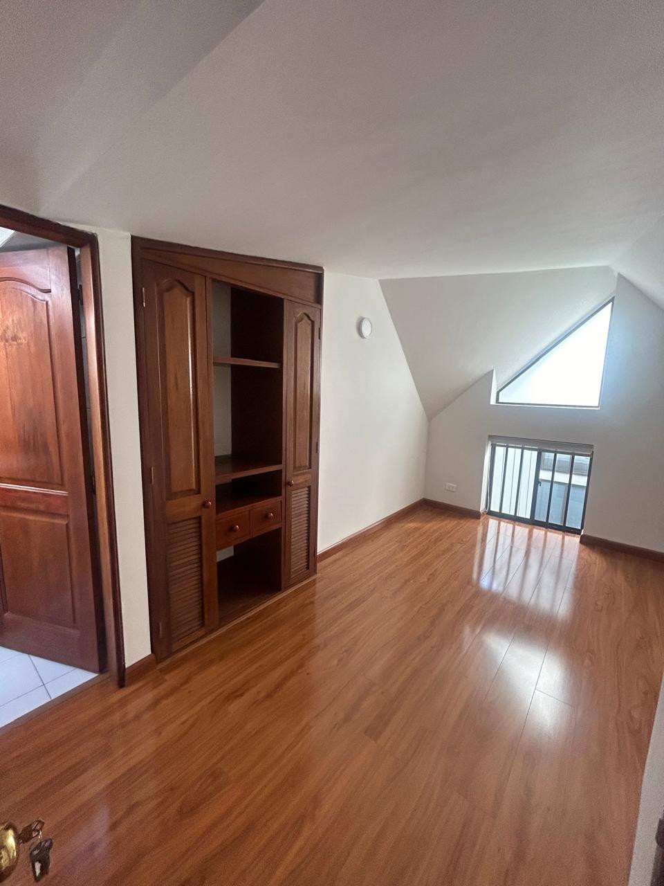 Apartamento en venta en Nueva Autopista, Bogotá · foto 7 de 17