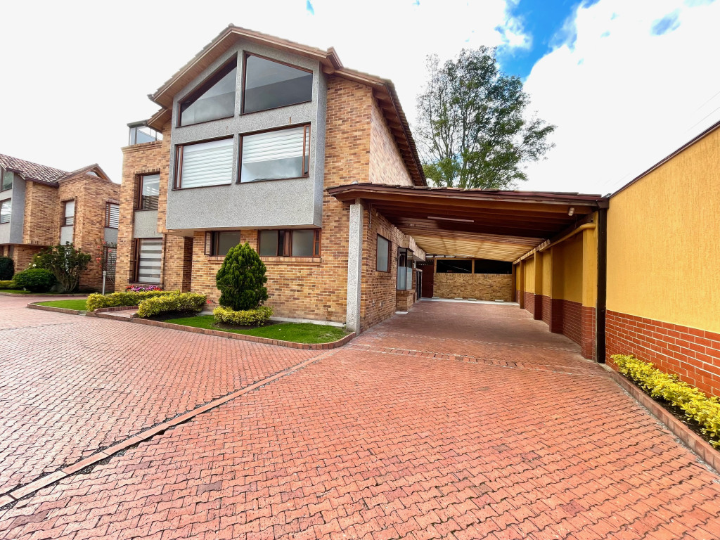 Casa en Arriendo en San jose de bavaria, Bogotá