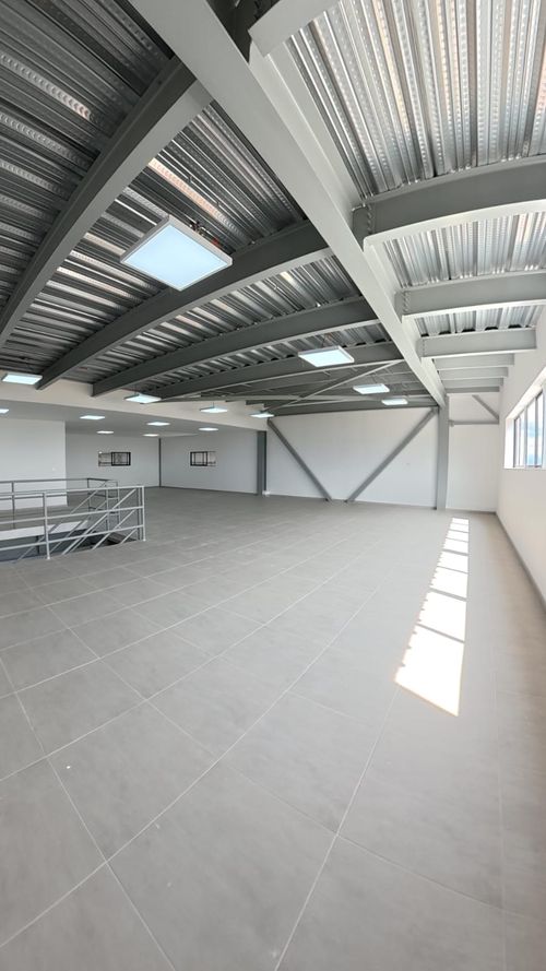 Bodega en arriendo en Zona Industrial, Yumbo, 1850 m² · foto 6 de 14