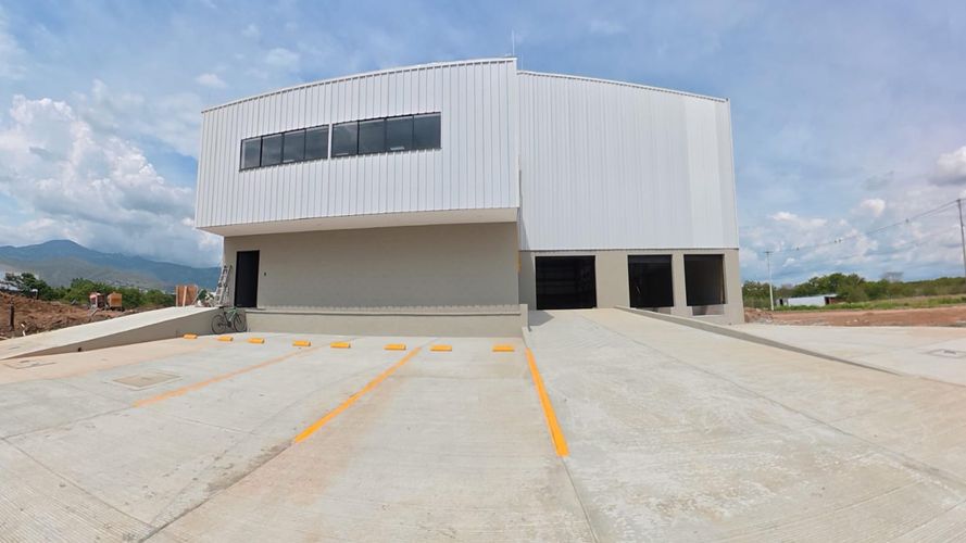 Bodega en arriendo en Zona Industrial, Yumbo, 1850 m² · foto 12 de 14