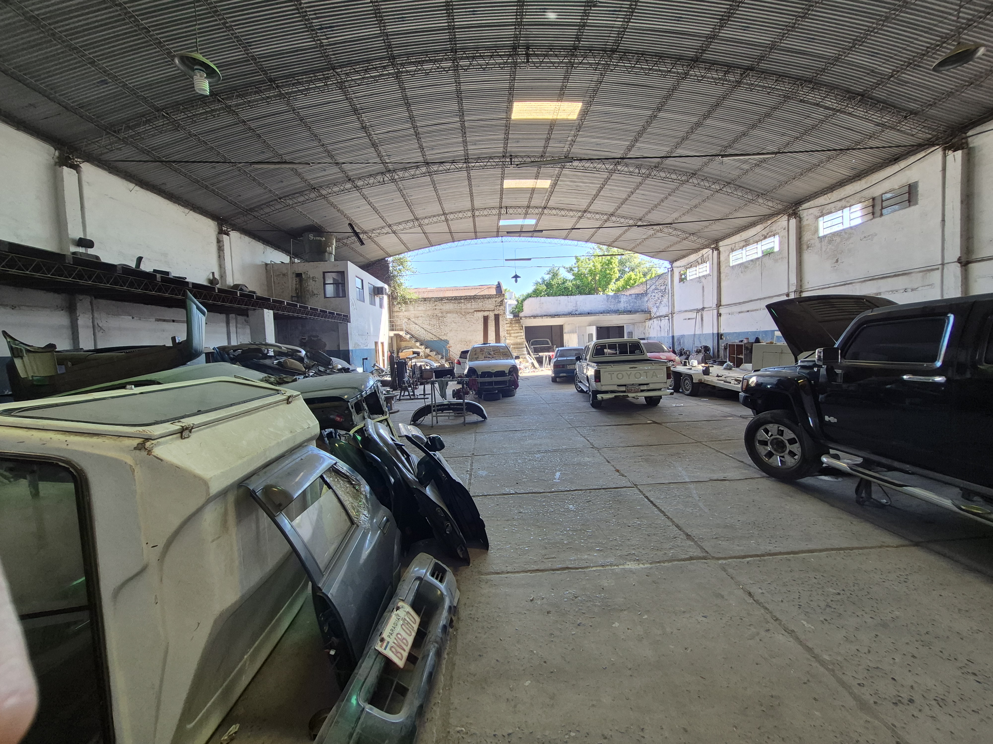 OFERTA Tinglado de 700 m2 en barrio Obrero — foto 3