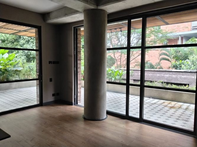Apartamento de 1 alcoba en venta en El Poblado, Medellín, 56 m² · foto 2 de 12