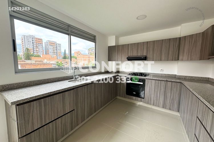 Apartamento de 3 alcobas en arriendo en La Castellana, Medellín, 140 m² · foto 6 de 19