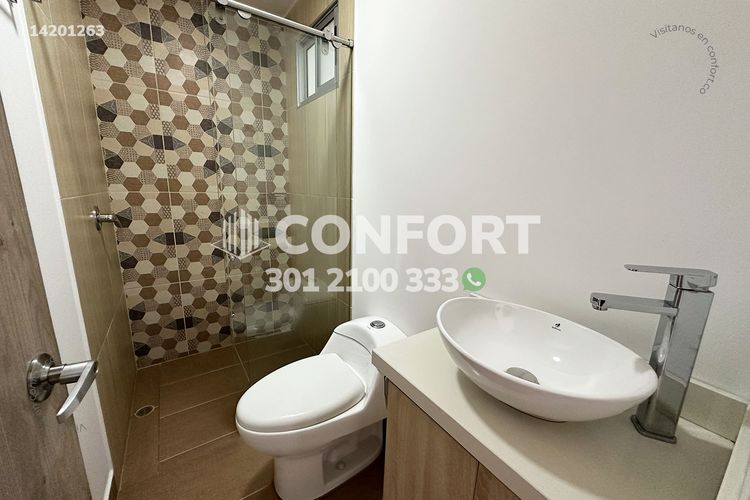 Apartamento de 3 alcobas en arriendo en La Castellana, Medellín, 140 m² · foto 9 de 19