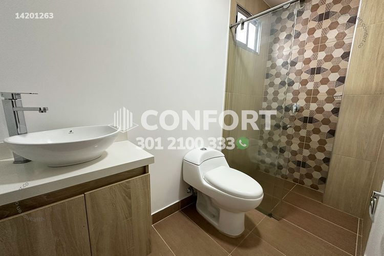 Apartamento de 3 alcobas en arriendo en La Castellana, Medellín, 140 m² · foto 14 de 19