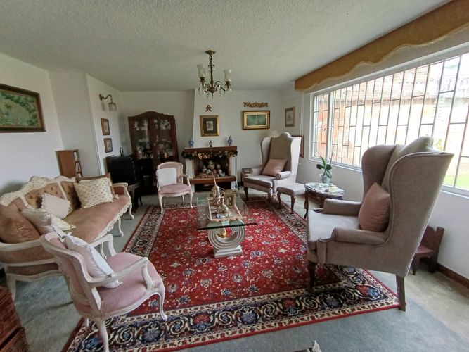 Casa en venta en El Batán, Bogotá · foto 4 de 15