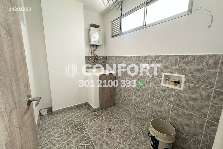 Apartamento de 3 alcobas en arriendo en La Castellana, Medellín, 140 m² · foto 8 de 19