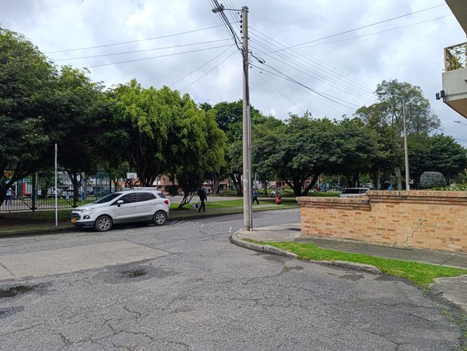 Casa en venta en El Batán, Bogotá · foto 12 de 15