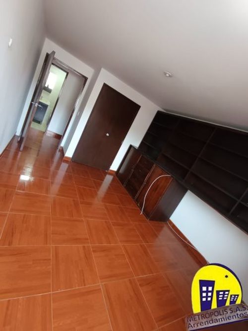 Apartamento de 4 alcobas en venta en Laureles, Medellín, 161 m² · foto 5 de 24