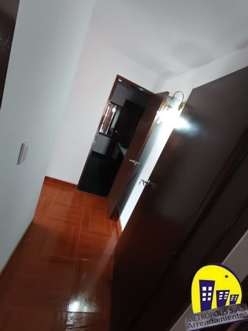 Apartamento de 4 alcobas en venta en Laureles, Medellín, 161 m² · foto 10 de 24