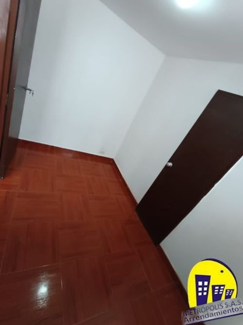Apartamento de 4 alcobas en venta en Laureles, Medellín, 161 m² · foto 17 de 24